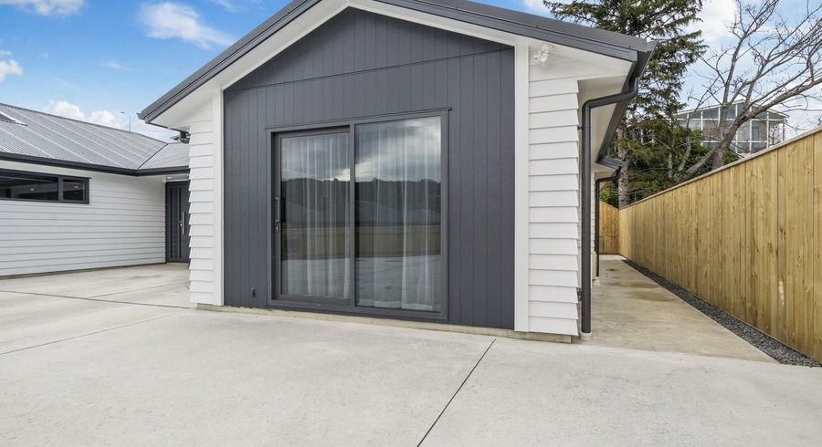  at 1A Rewarewa Way, Timberlea, Upper Hutt, Wellington