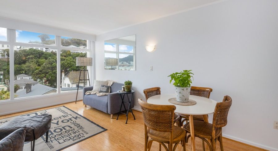  at 22/4 Claremont Grove , Mount Victoria, Wellington, Wellington