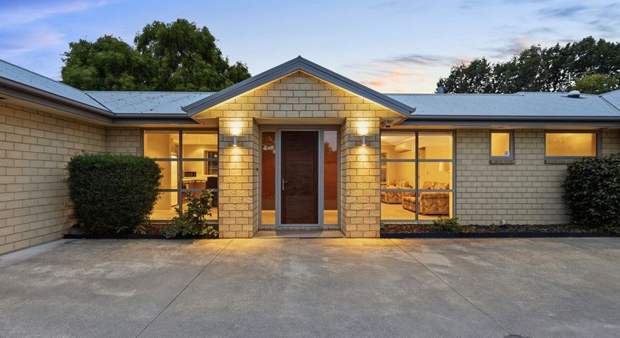  at 36A Woodbury Street, Avonhead, Christchurch City, Canterbury