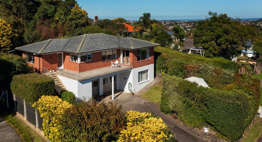  at 21 La Veta Avenue, Mount Albert, Auckland