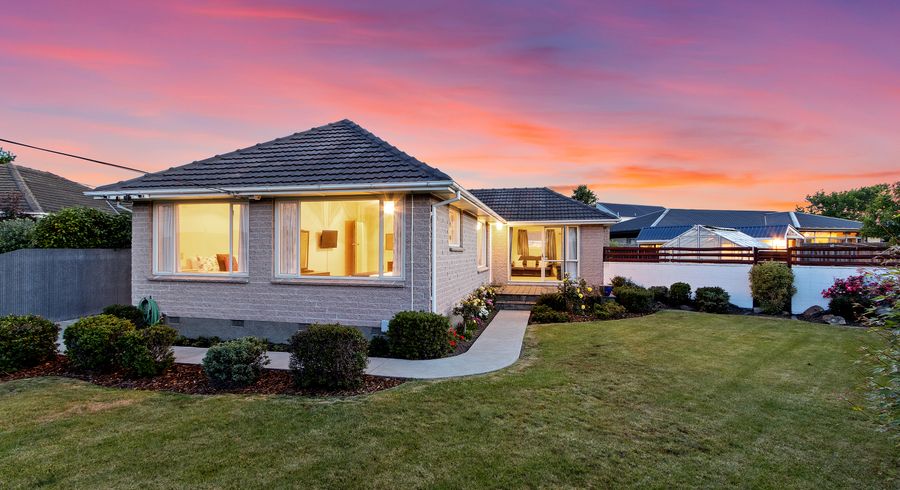  at 16 Wimborne Crescent, Aranui, Christchurch