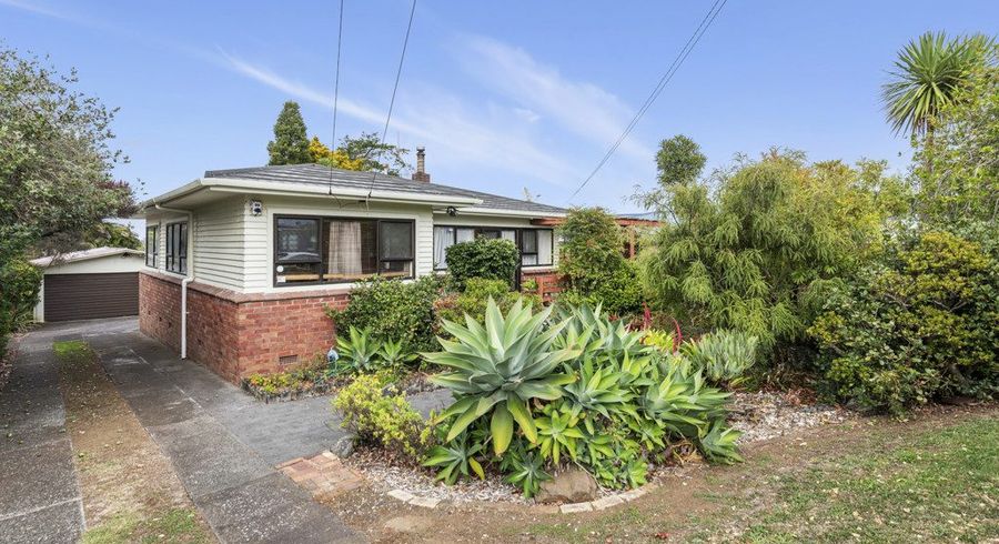  at 22 Wellesley Road, Mangere Bridge, Auckland