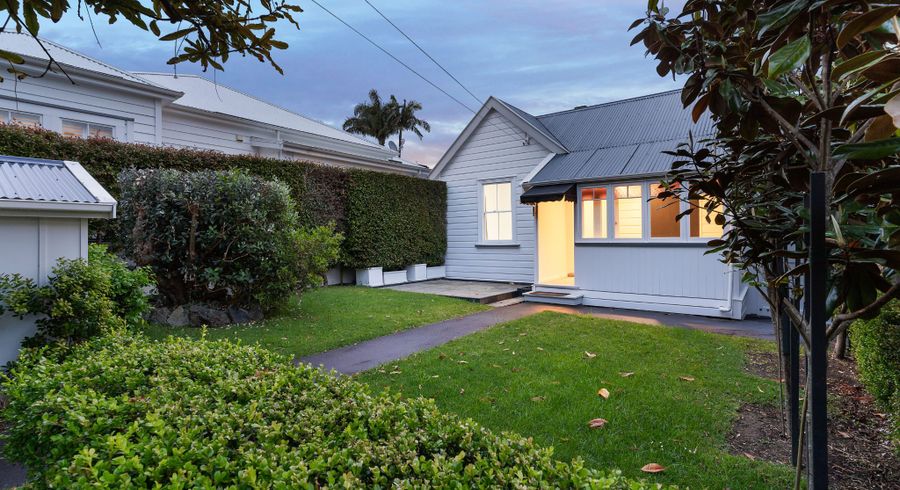  at 18 Sentinel Road, Herne Bay, Auckland