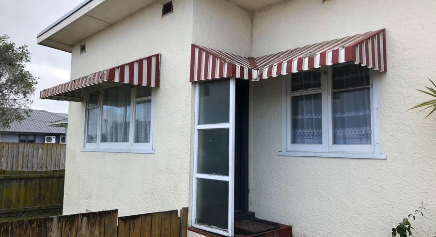  at 1/450 Richardson Road, Mount Roskill, Auckland City, Auckland