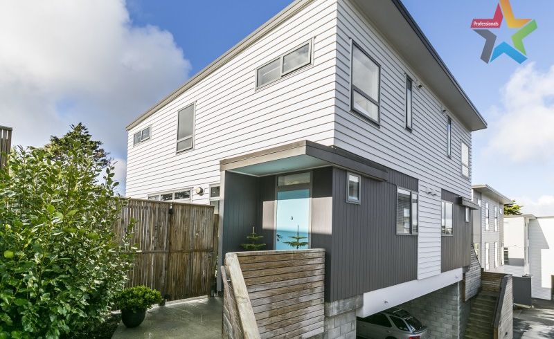  at 9/30 Monowai Road, Johnsonville, Wellington