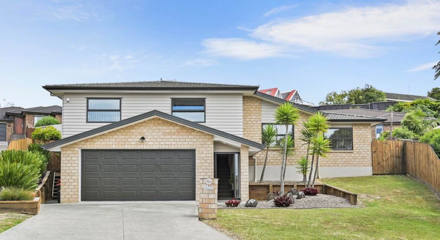  at 17 Cityview Place, Massey, Auckland