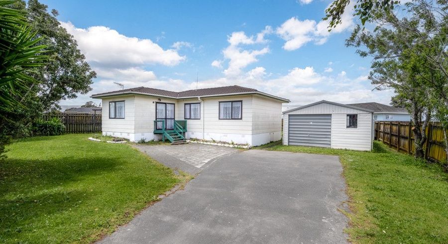  at 4 Dungarvon Place, Clendon Park, Manukau City, Auckland