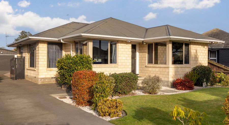  at 16 Emlyn Place, Avondale, Christchurch City, Canterbury