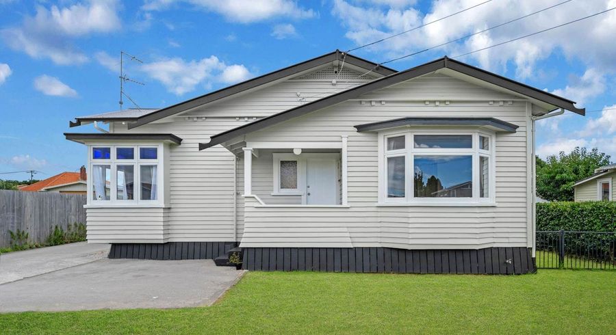  at 15A Somerset Road, Mount Roskill, Auckland City, Auckland