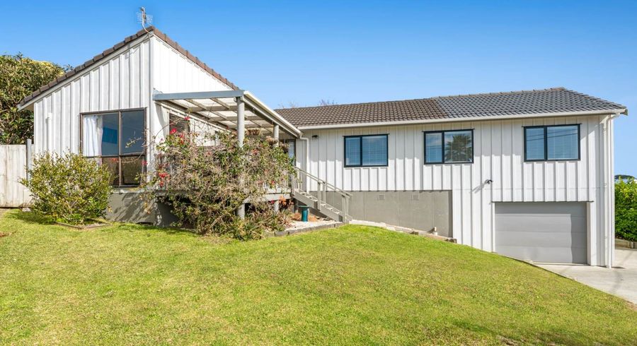  at 61 Luckens Road, West Harbour, Waitakere City, Auckland