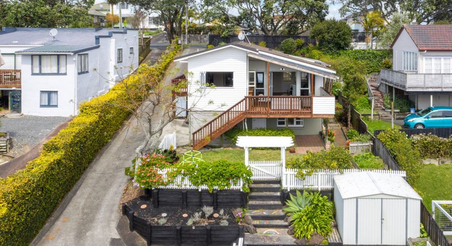  at 13 Gilfillan Street, Blockhouse Bay, Auckland