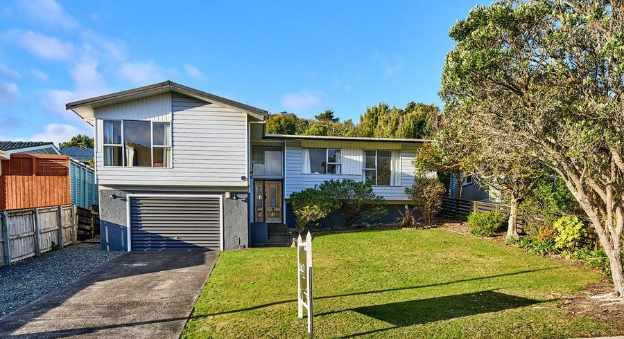  at 3 Ayton Drive, Whitby, Porirua