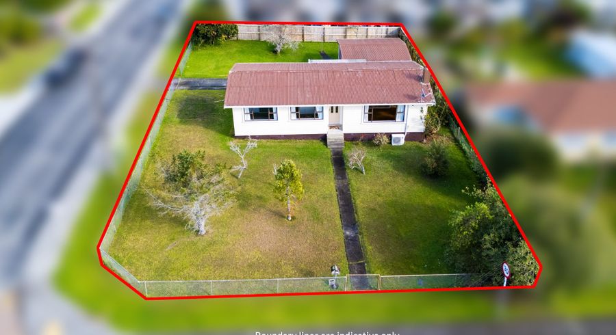  at 86 Flanshaw Road, Te Atatu South, Waitakere City, Auckland