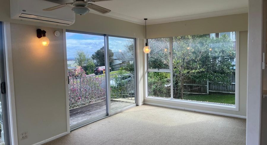 at 15 Ellesmere Crescent, Pakuranga, Manukau City, Auckland
