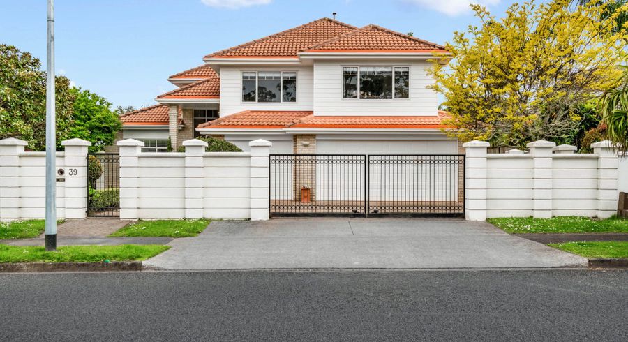  at 39 Panapa Drive, Saint Johns, Auckland