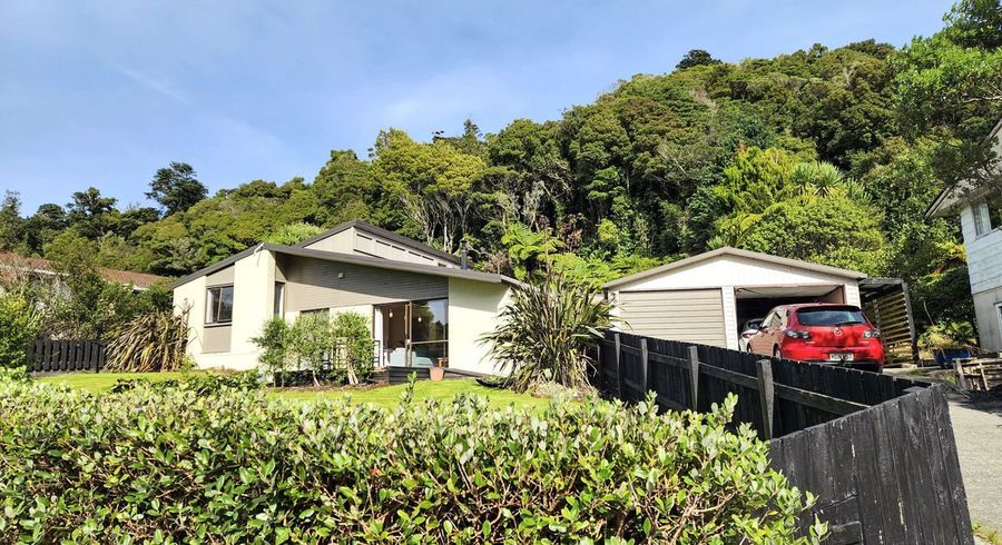  at 32 Power Road, Karoro, Grey, West Coast
