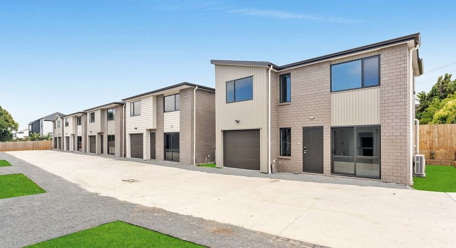  at 1/147 Bucklands Beach Road, Bucklands Beach, Manukau City, Auckland