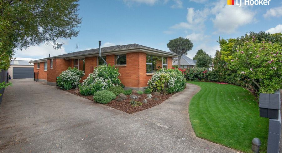  at 19 Thames Street, Mosgiel, Mosgiel