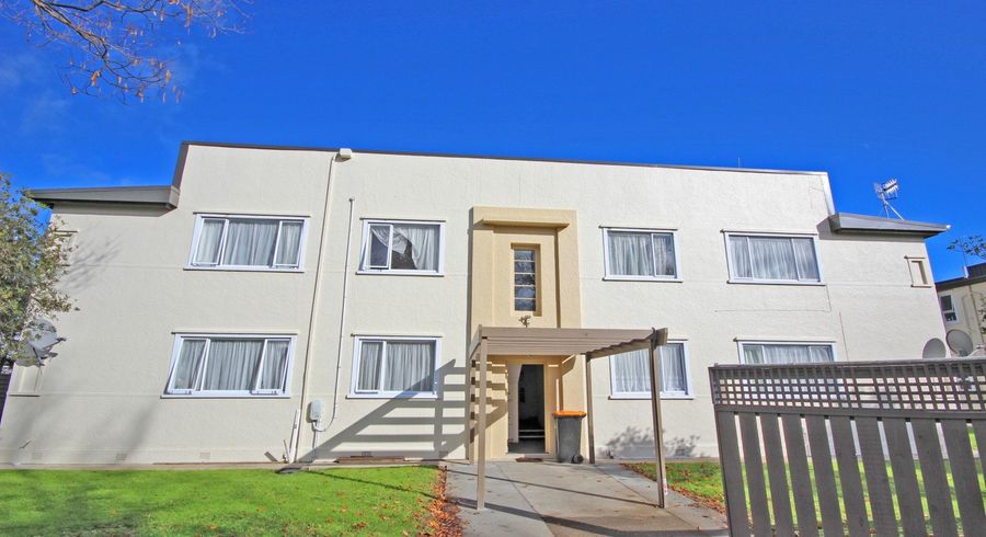  at 16/170 Church Street, West End, Palmerston North, Manawatu / Whanganui