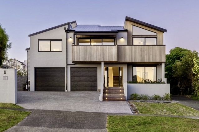  at 1/8 Clifton Road, Waiake, North Shore City, Auckland