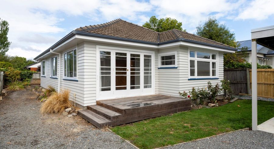  at 1/43 Aorangi Road, Bryndwr, Christchurch
