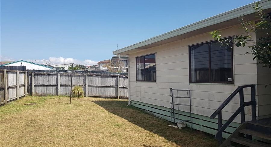  at 3/12 Dunstan Place - TWO WEEKS FREE RENT, Flat Bush, Manukau City, Auckland