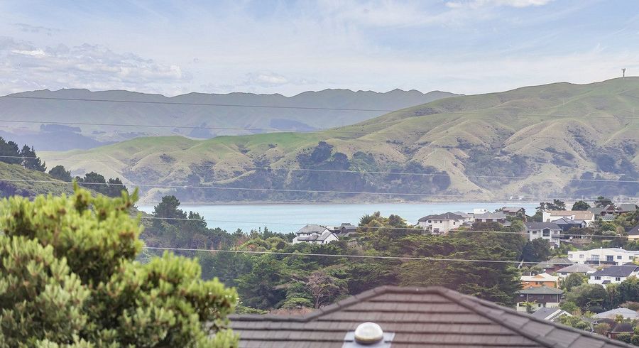  at 9 Madeira Close, Whitby, Porirua, Wellington