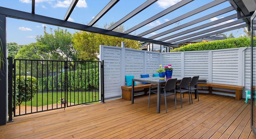  at 15A Claresholm place, Mangere Bridge, Manukau City, Auckland