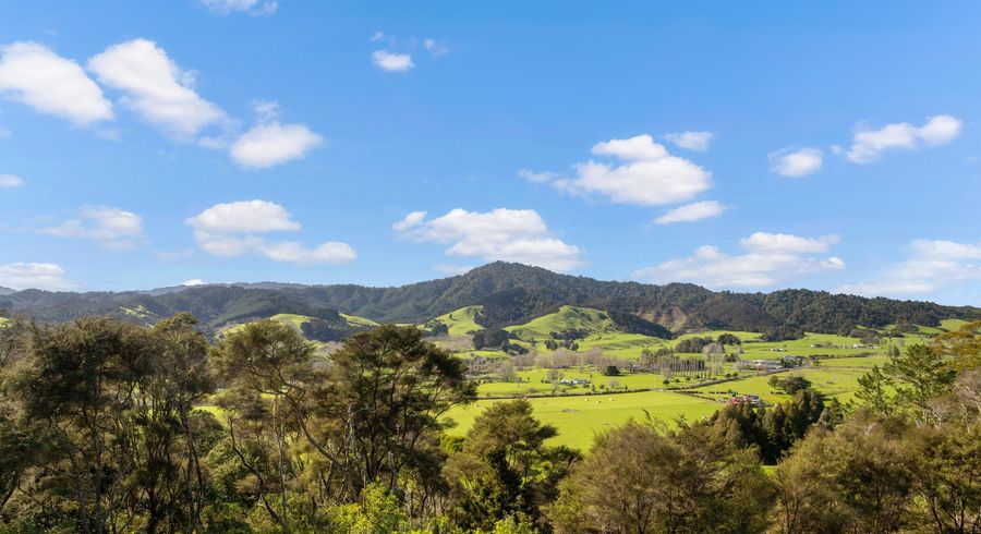  at 1646B Ararimu Road, Hunua, Papakura