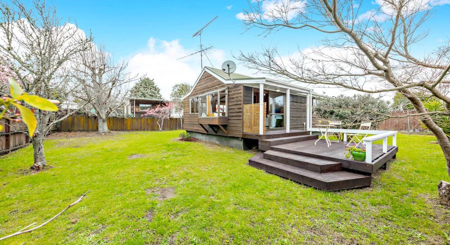  at 2/129 Moore Street, Howick, Auckland