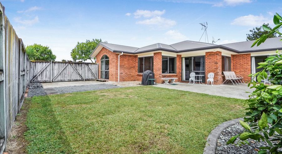  at 43 Farringdon Avenue, Rototuna North, Hamilton