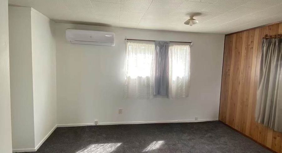  at 47B Cobham Crescent, Kelston, Waitakere City, Auckland