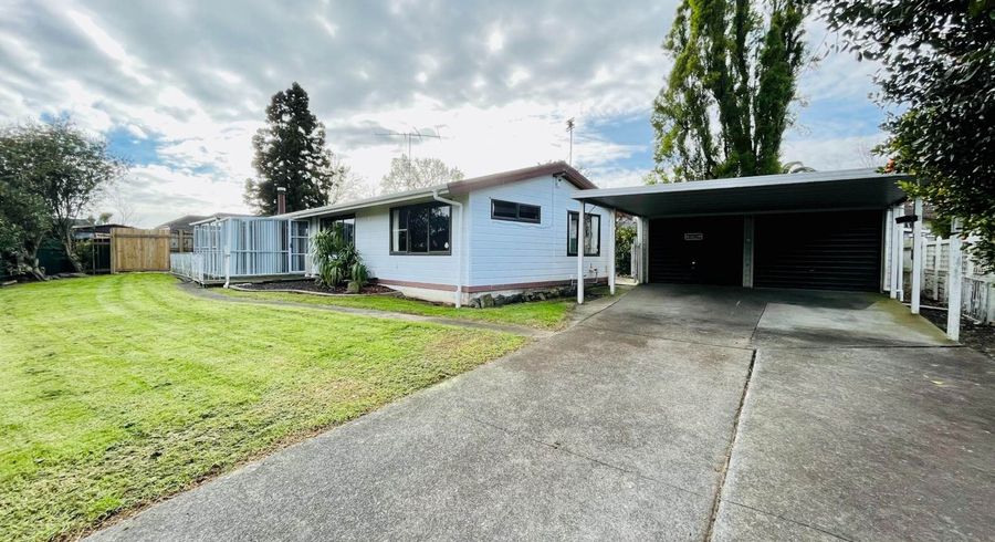  at 6 Chantal Place, Red Hill, Papakura, Auckland