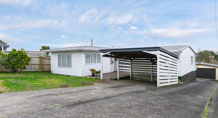  at 27 Boyce Ave, Mount Roskill, Auckland City, Auckland