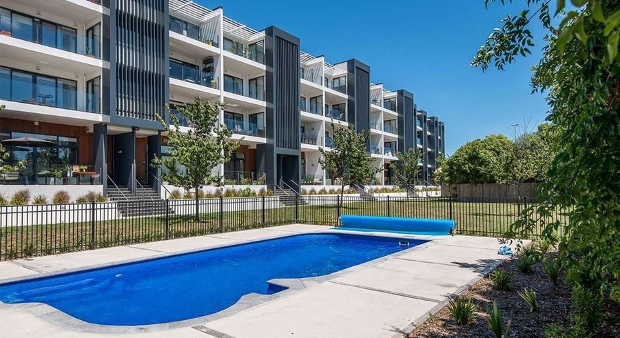  at 37/8 Thompson Park Road, Mount Wellington, Auckland City, Auckland