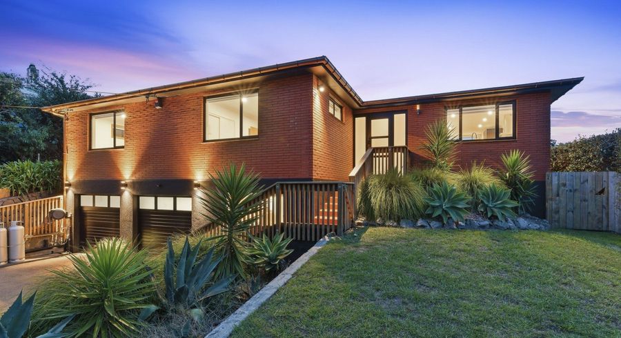  at 35 Glen Road, Raumati South, Kapiti Coast, Wellington