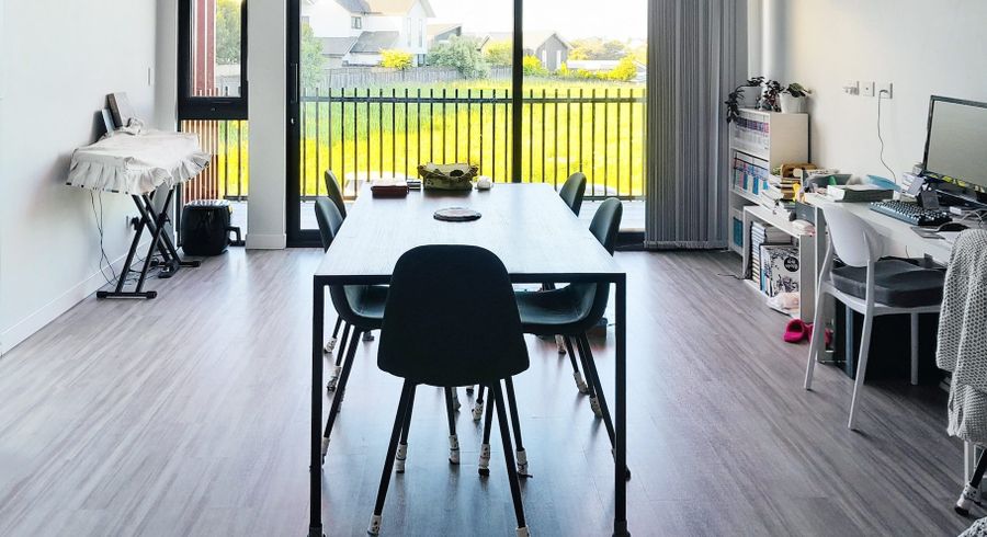  at 17 Nugget Avenue, Hobsonville, Waitakere City, Auckland