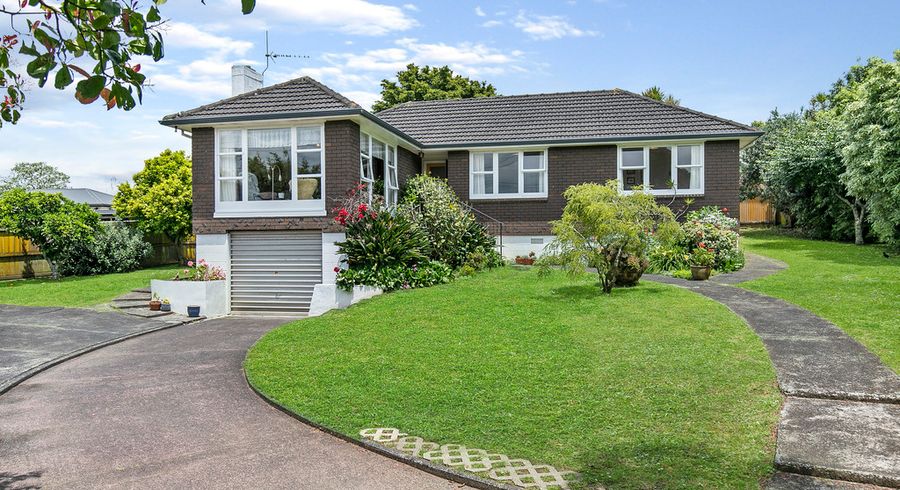  at 10 Civil Place, Otara, Auckland