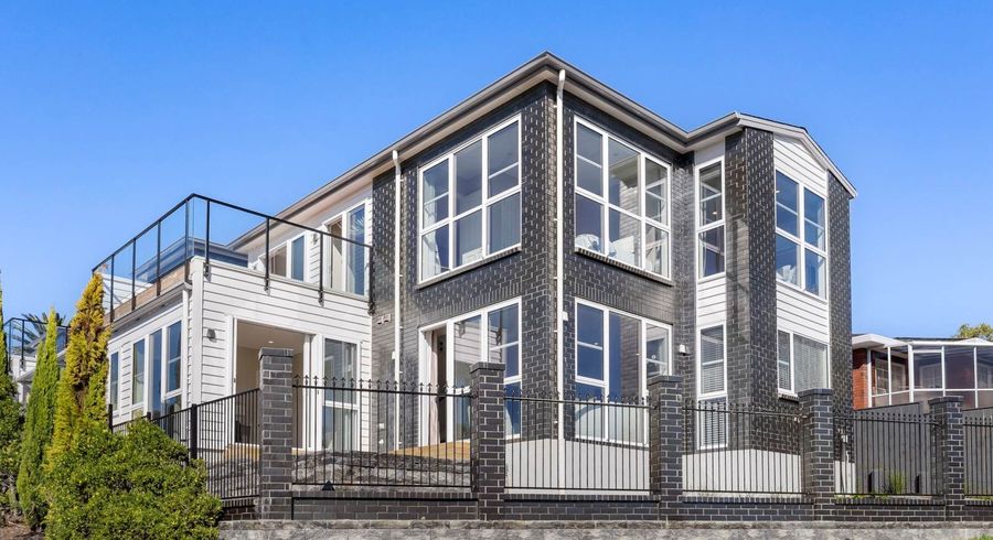  at 17A Danbury Drive, Torbay, North Shore City, Auckland