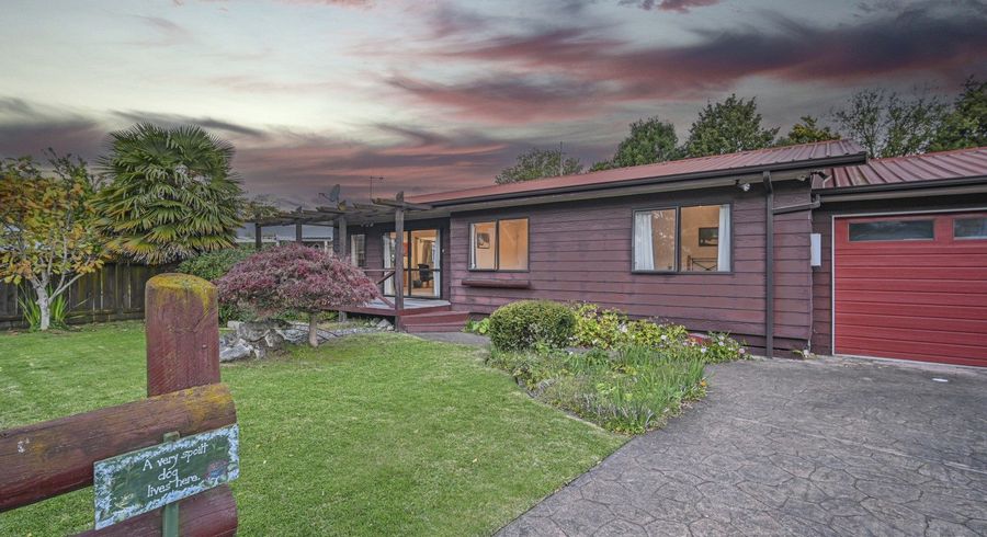  at 14 Martin Dale, Raureka, Hastings