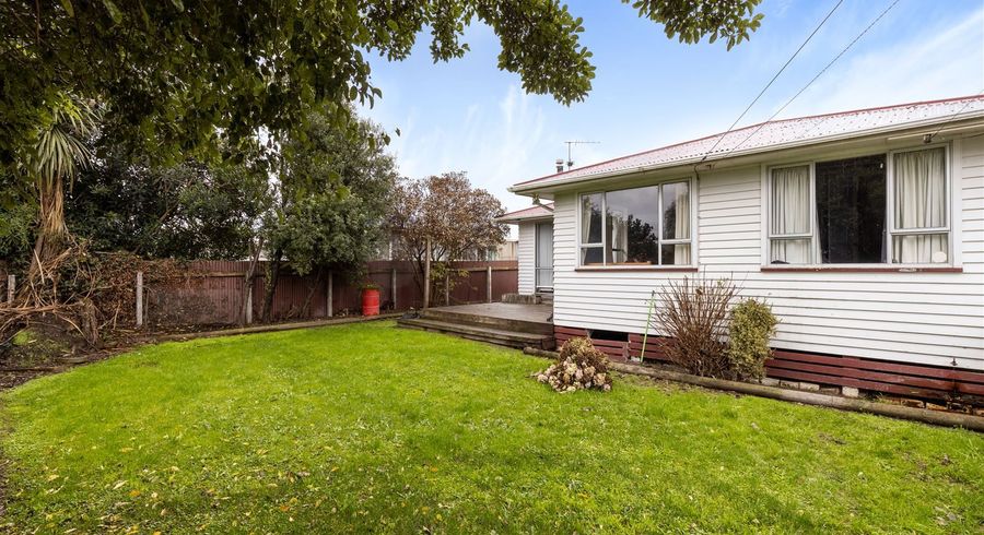  at 37 Holdaway Street, Riversdale, Blenheim