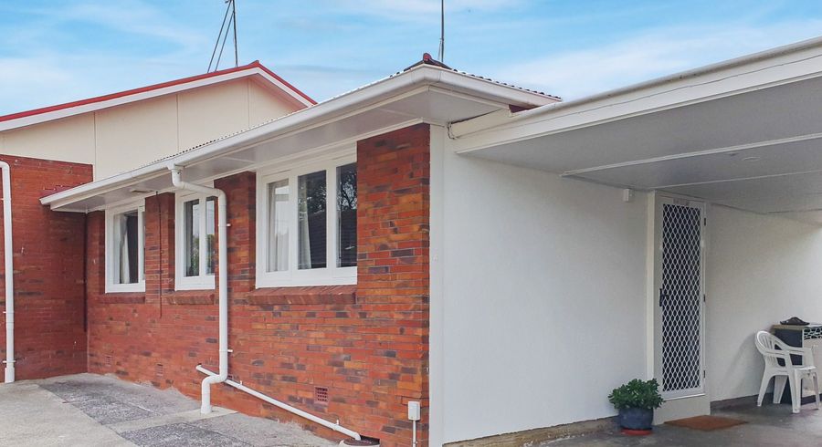  at 4/17 Campbell Road, Royal Oak, Auckland City, Auckland