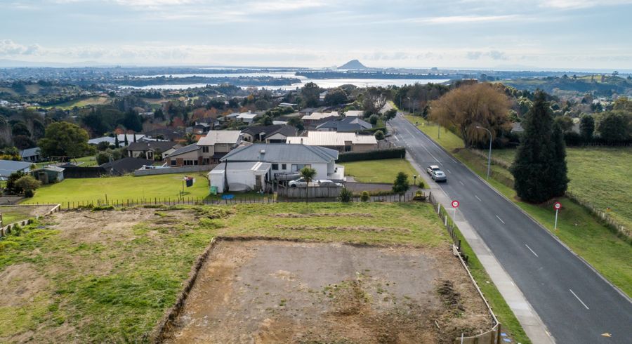  at 152 Waikite Road, Welcome Bay, Tauranga