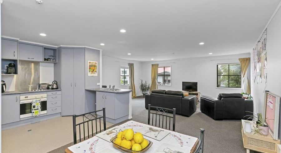  at 2/97 Boulcott Street, Wellington Central, Wellington