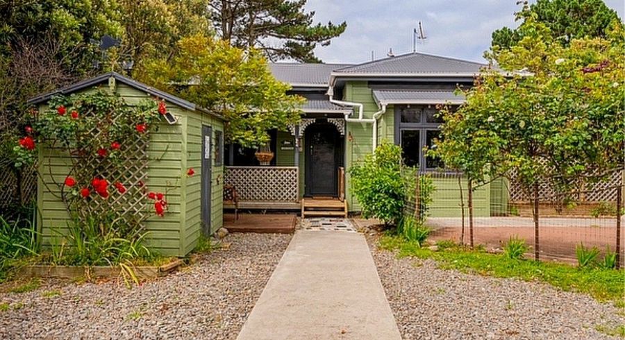  at 7 Arthur Street, Waikawa Beach, Manakau