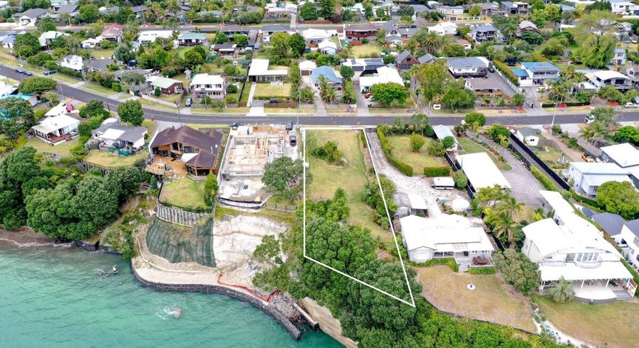  at 17 Hawke Crescent, Beachlands, Manukau City, Auckland