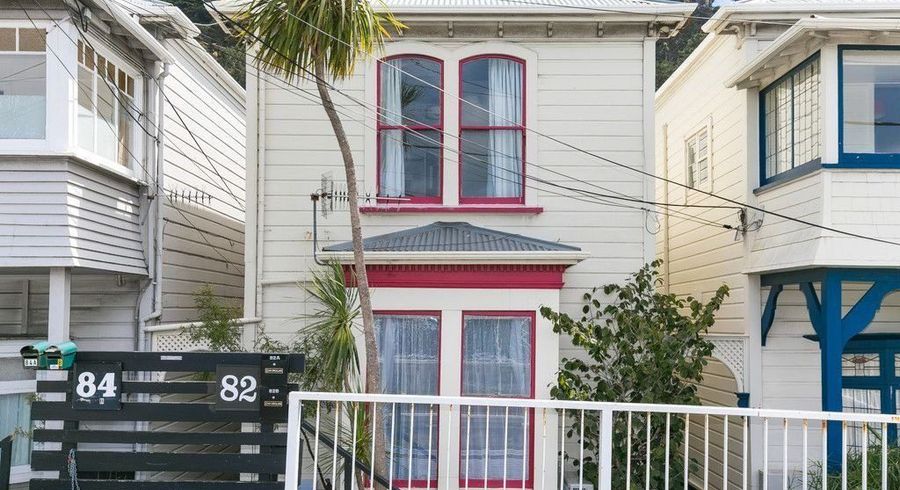  at 82B (Downstairs) Tinakori Road, Thorndon, Wellington, Wellington