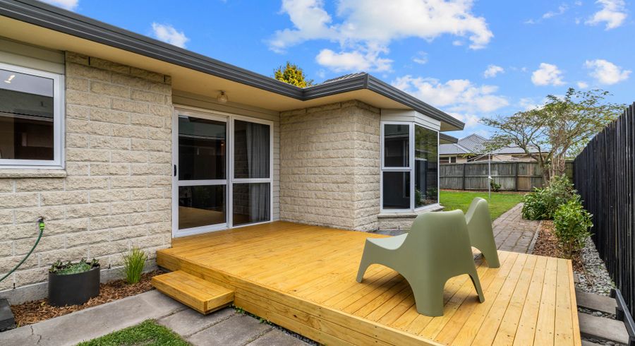  at 8A Janet Street, Upper Riccarton, Christchurch City, Canterbury