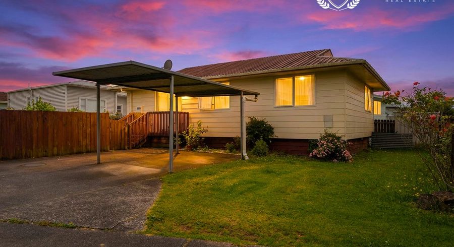  at 3/9 Solveig Place, Randwick Park, Manukau City, Auckland