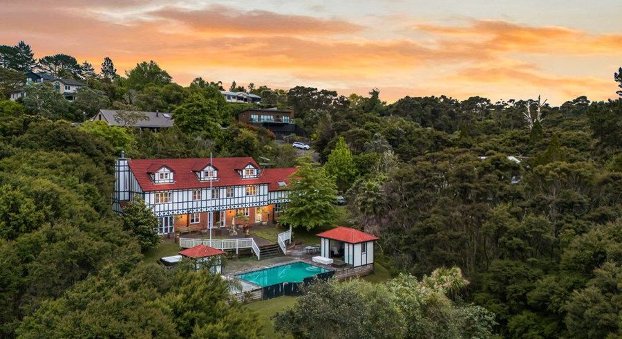  at 233 Paremoremo Road, Lucas Heights, North Shore City, Auckland